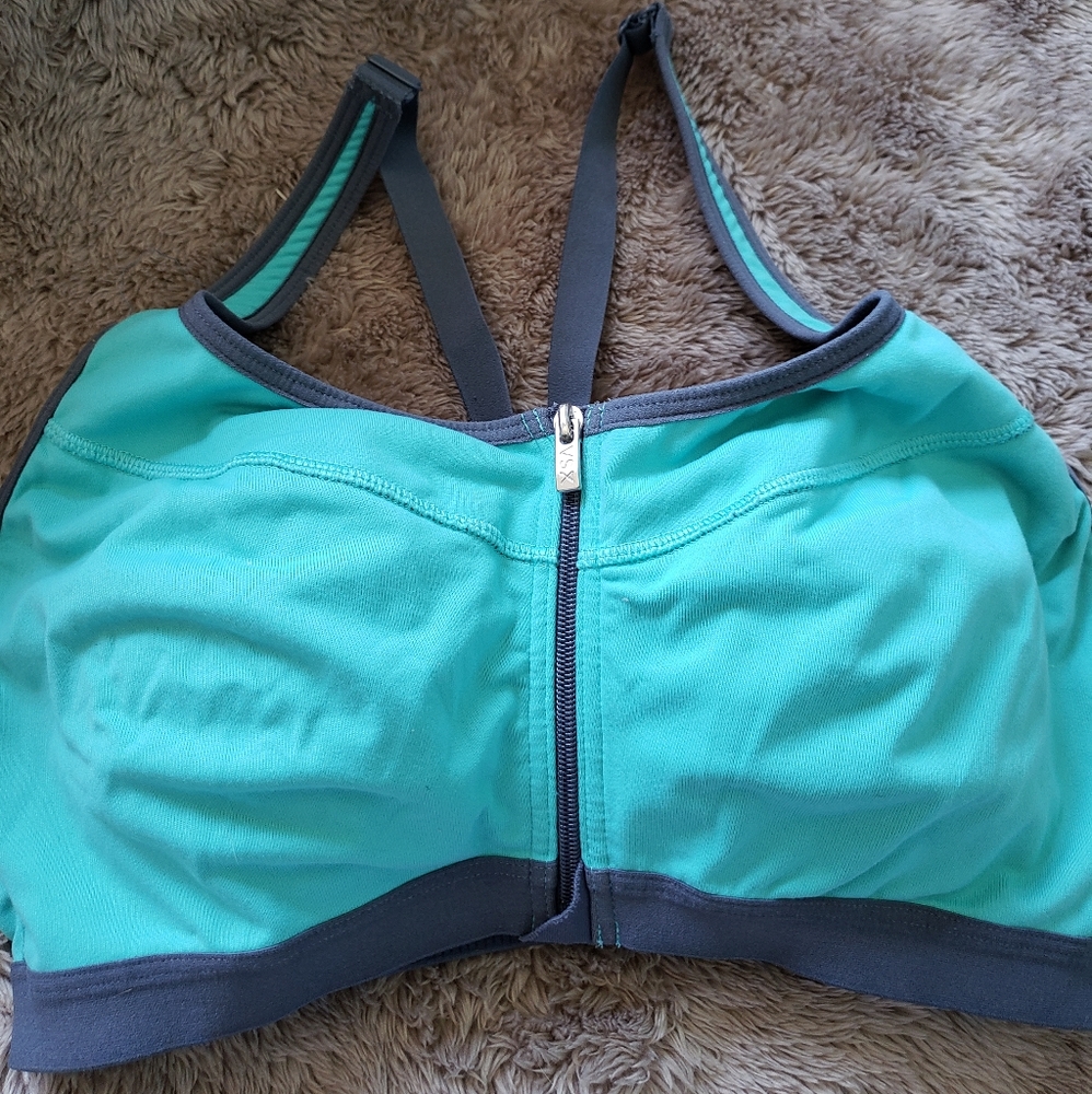 Victoria Secret sport bra